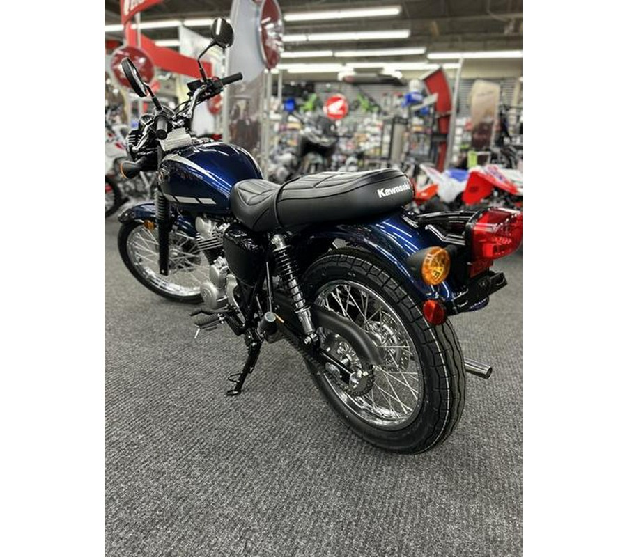 2025 Kawasaki W230 ABS