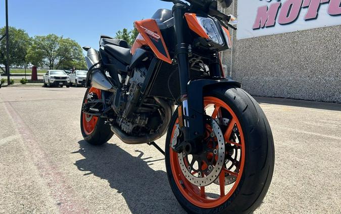 2020 KTM Duke 790
