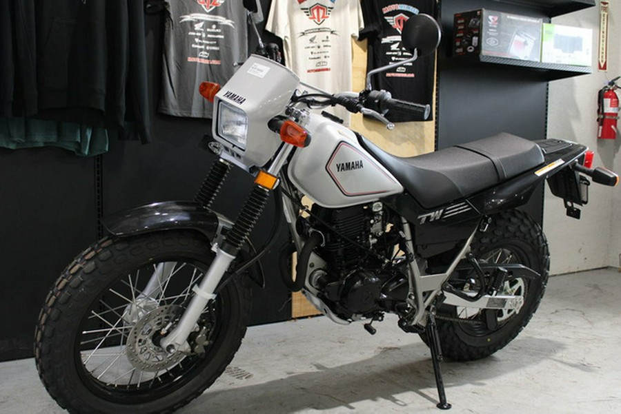 2025 Yamaha TW 200