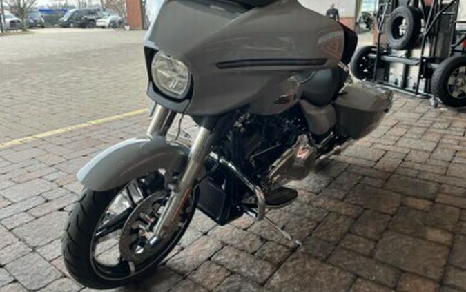 2025 Harley Davidson Street Glide FLHX