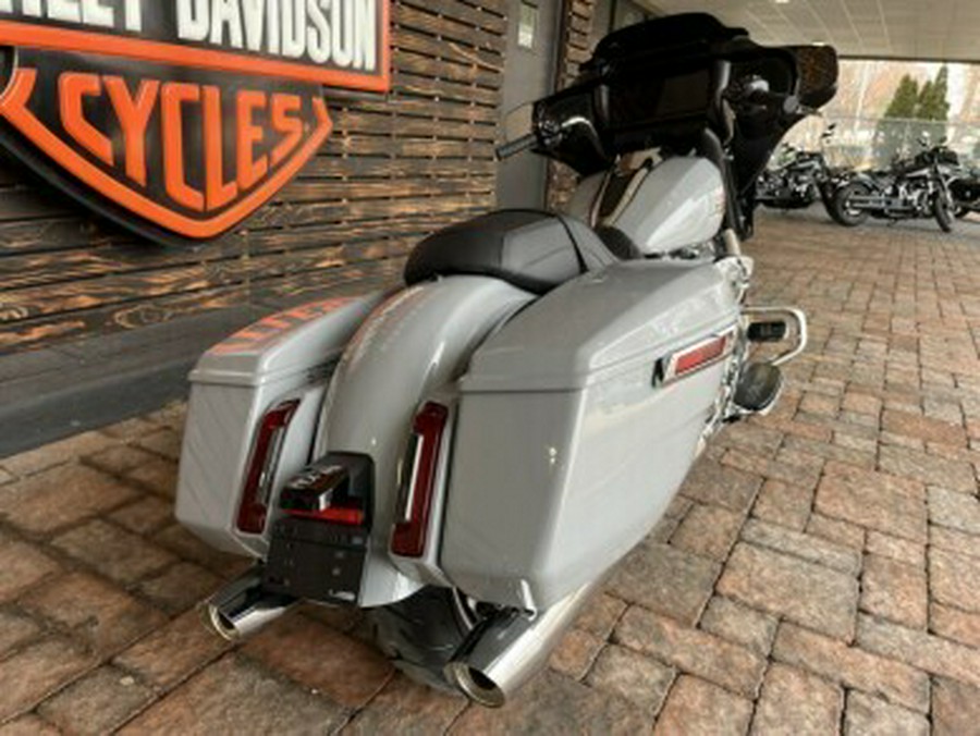 2025 Harley Davidson Street Glide FLHX