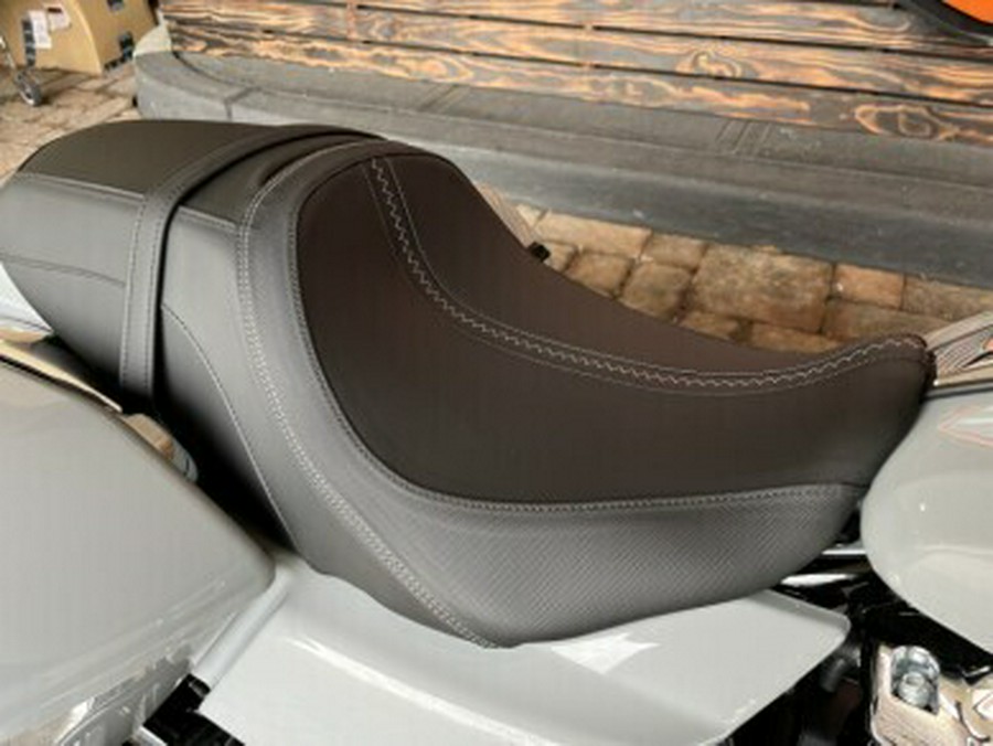 2025 Harley Davidson Street Glide FLHX