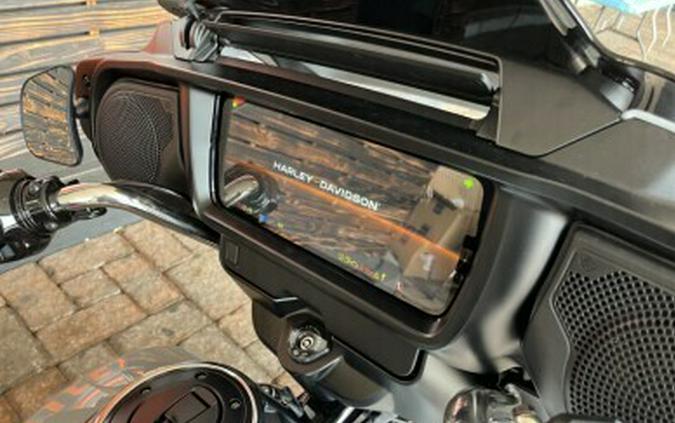 2025 Harley Davidson Street Glide FLHX