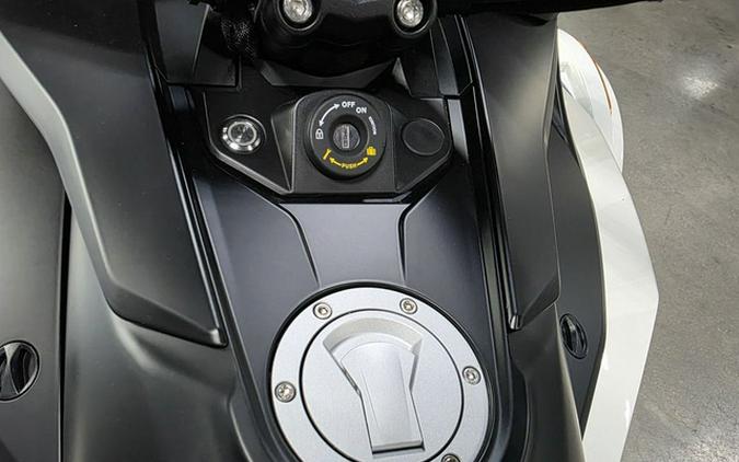 2026 Can-Am Spyder F3 Limited Platine