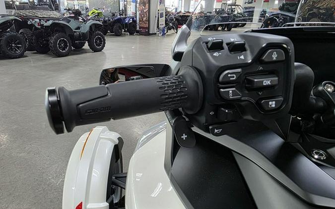 2026 Can-Am Spyder F3 Limited Platine