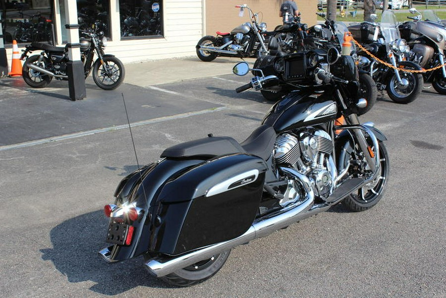 2023 Indian Motorcycle® Chieftain® Limited Black Metallic