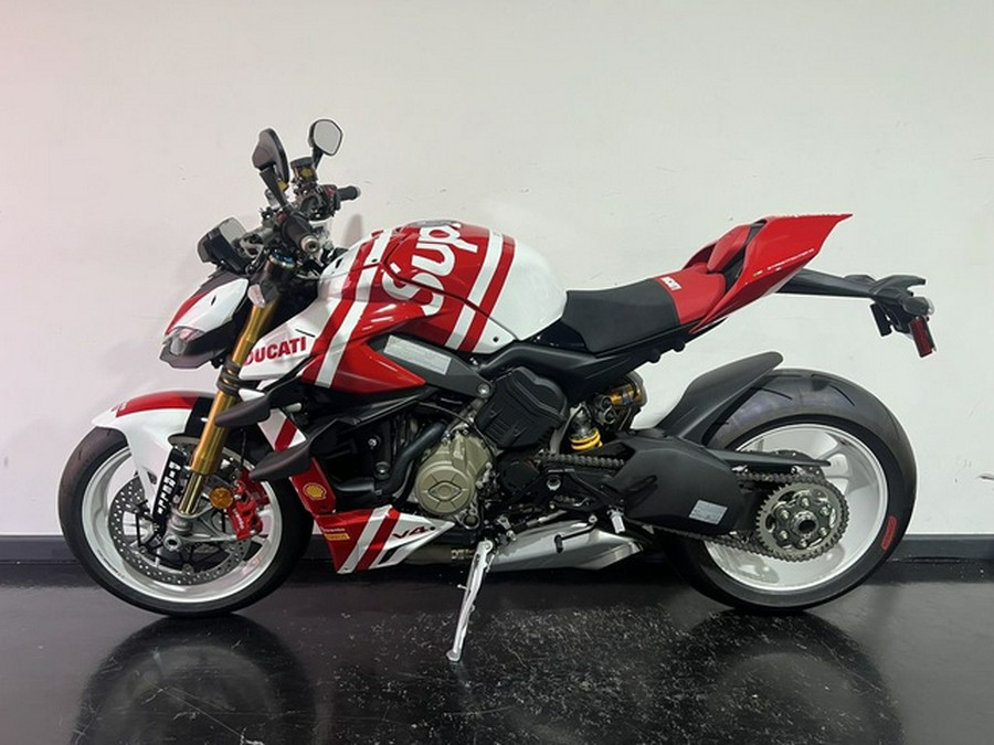 2025 Ducati Streetfighter V4 Supreme
