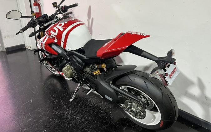 2025 Ducati Streetfighter V4 Supreme