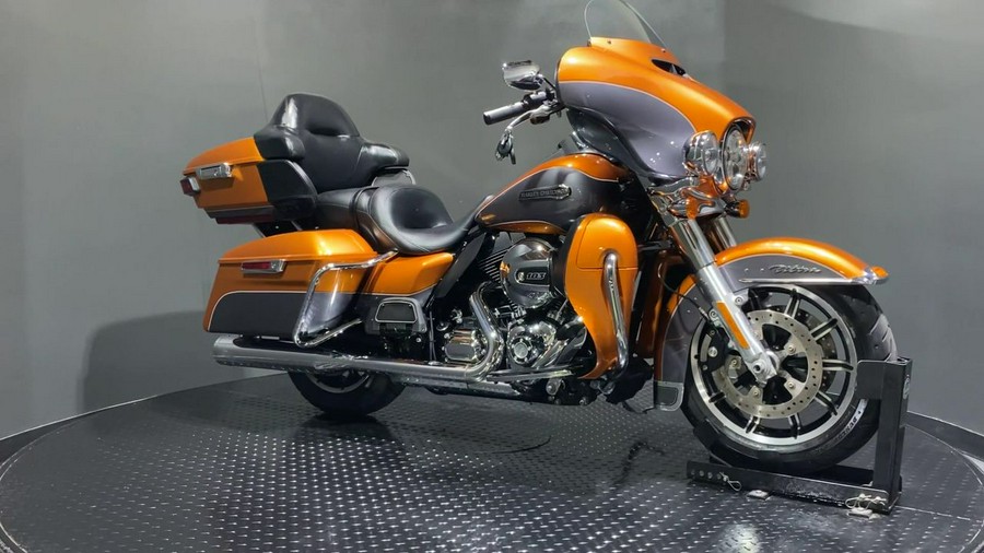 2016 Harley-Davidson® FLHTCU - Electra Glide® Ultra Classic®