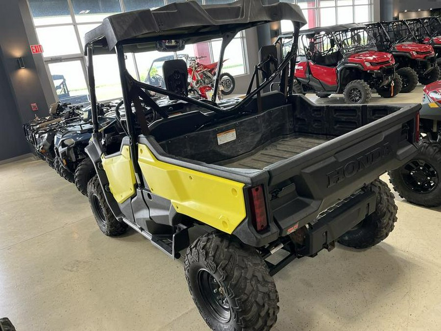 2019 Honda® Pioneer 1000 EPS