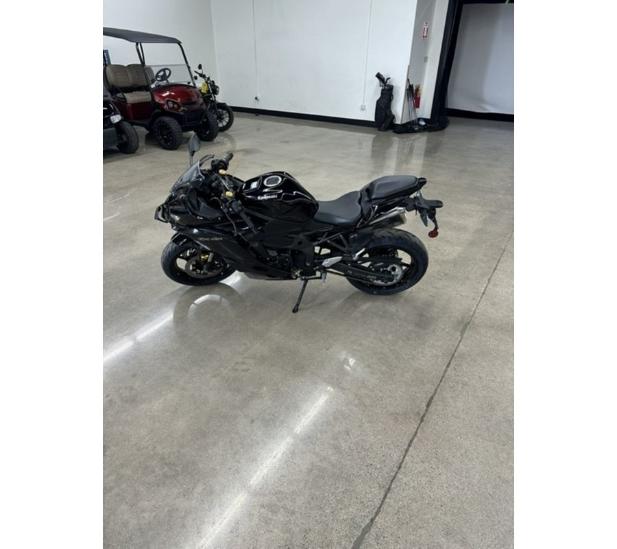 2025 Kawasaki Ninja® ZX™-4R ABS