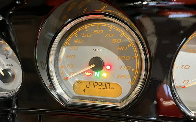 2017 Harley-Davidson® Street Glide® Special Custom Colour Laguna Orange FLHXS