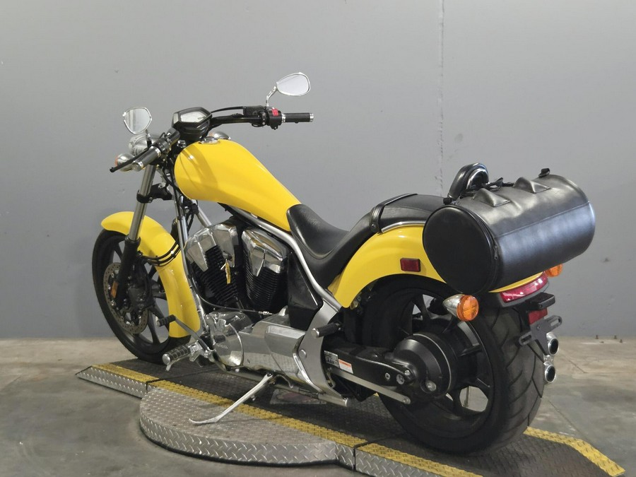 2022 Honda Fury VT13CXAN