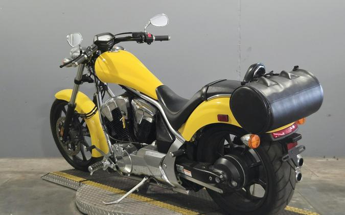 2022 Honda Fury VT13CXAN