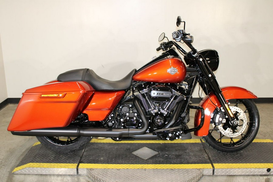 2025 Harley-Davidson® FLHRXS - Road King® Special