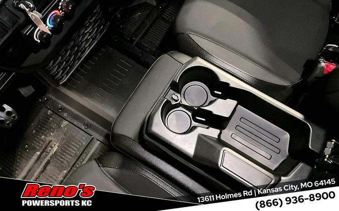 2026 Can-Am Defender MAX XT CAB HD11