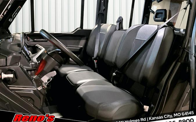 2026 Can-Am Defender MAX XT CAB HD11