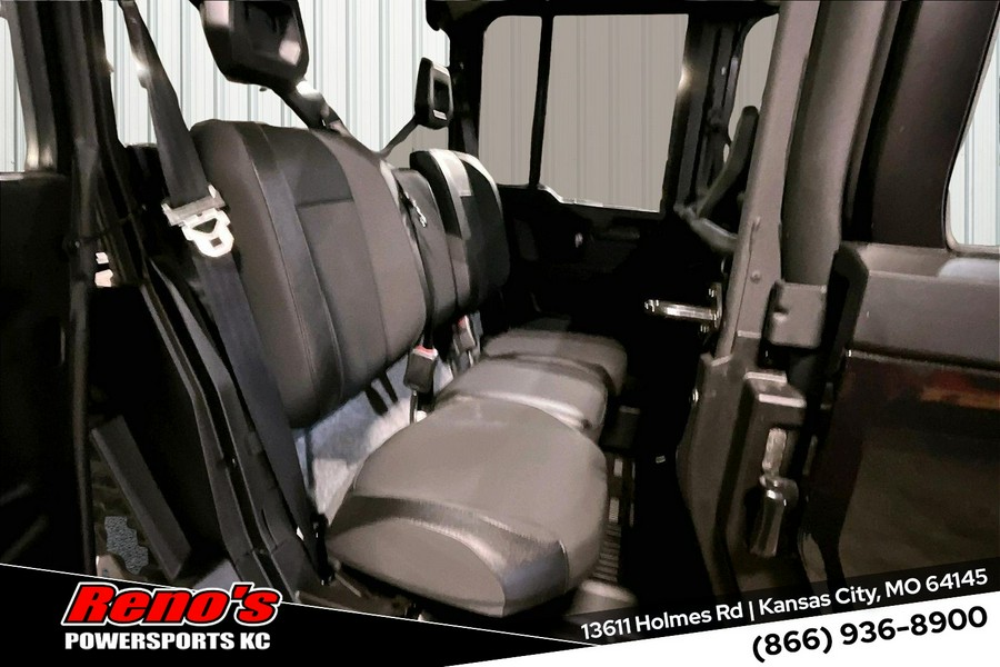 2026 Can-Am Defender MAX XT CAB HD11