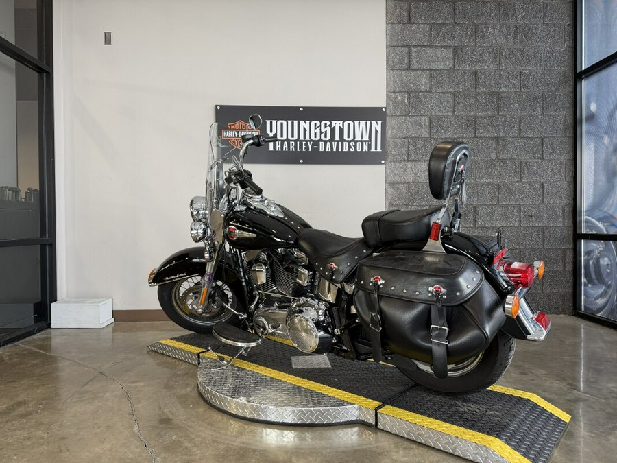 2017 Harley-Davidson® Heritage Softail® Classic FLSTC