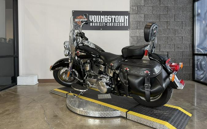 2017 Harley-Davidson® Heritage Softail® Classic FLSTC
