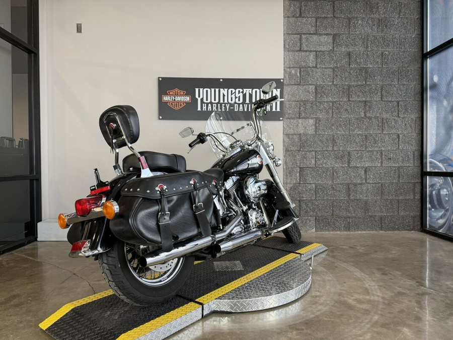 2017 Harley-Davidson® Heritage Softail® Classic FLSTC