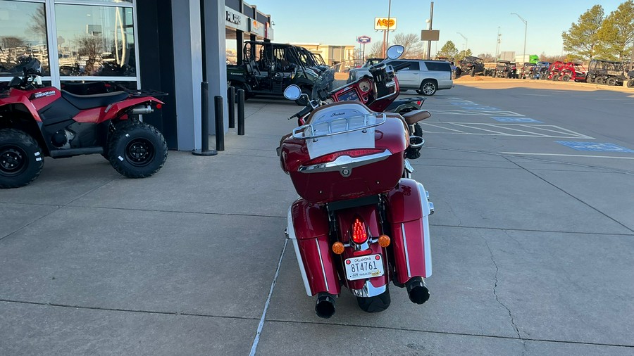 2019 Indian Motorcycle Indian® Roadmaster® - Two-Tone Option