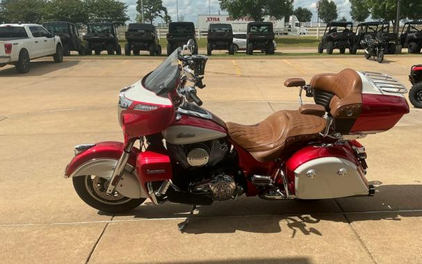 2019 Indian ROADMASTER Indian - Two-Tone Option