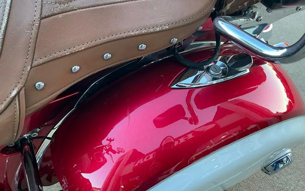 2019 Indian Motorcycle Indian® Roadmaster® - Two-Tone Option