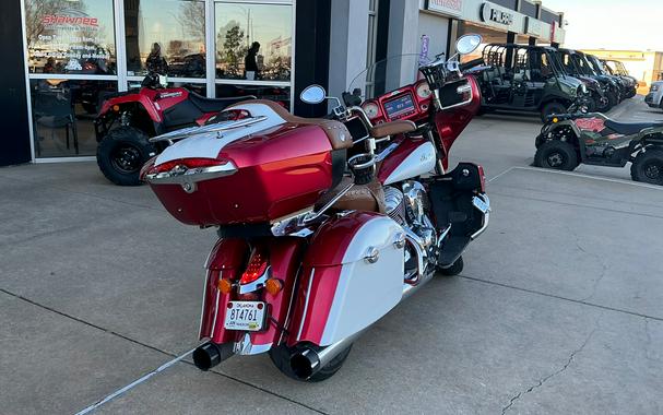 2019 Indian Motorcycle Indian® Roadmaster® - Two-Tone Option