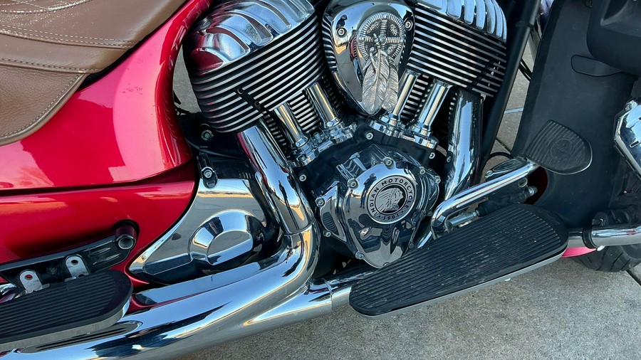 2019 Indian Motorcycle Indian® Roadmaster® - Two-Tone Option