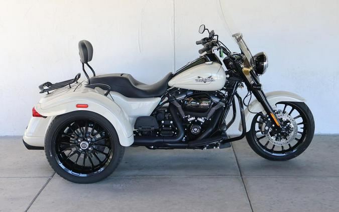 2023 Harley-Davidson® FLRT - Freewheeler®