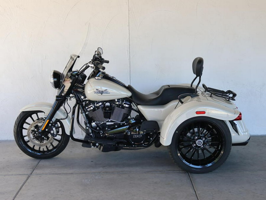 2023 Harley-Davidson® FLRT - Freewheeler®
