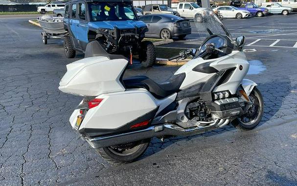 2018 Honda® Gold Wing Tour Automatic DCT Pearl White