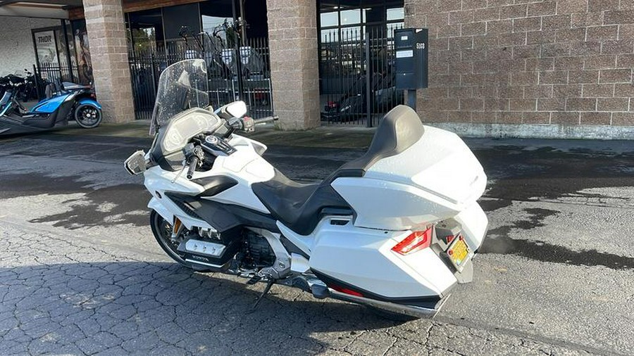 2018 Honda® Gold Wing Tour Automatic DCT Pearl White