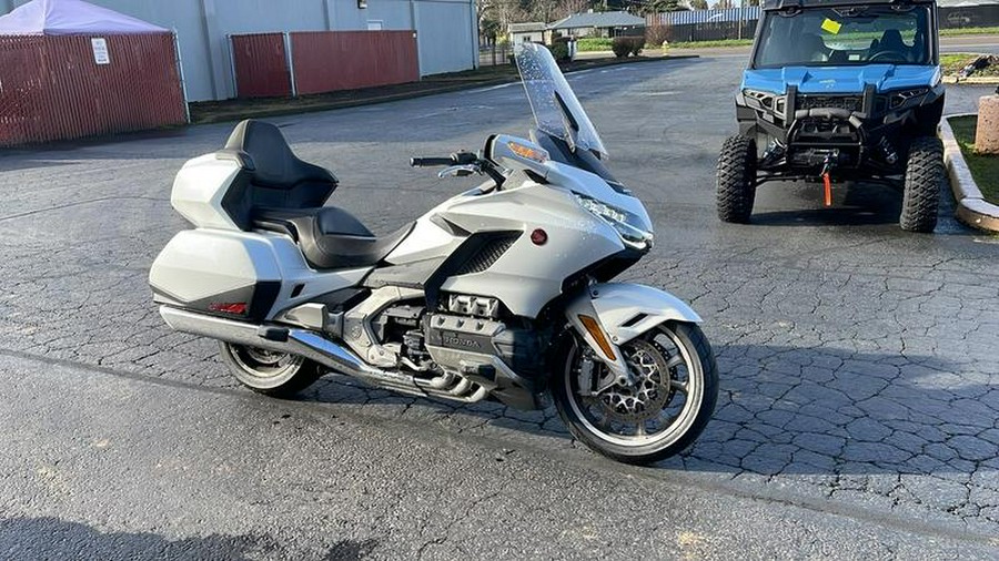 2018 Honda® Gold Wing Tour Automatic DCT Pearl White