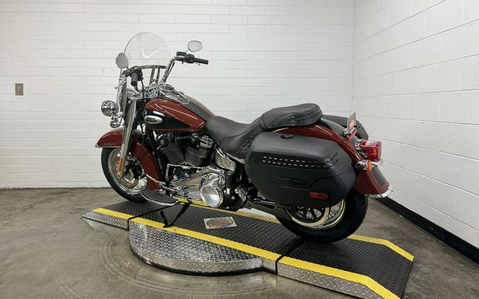 2024 Harley-Davidson Heritage Classic RED ROCK/BLACK W/ PINSTRIPE