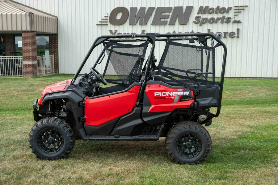 2024 Honda Pioneer 1000-5 Deluxe