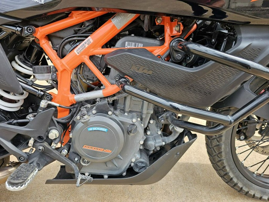 2023 KTM Adventure 390