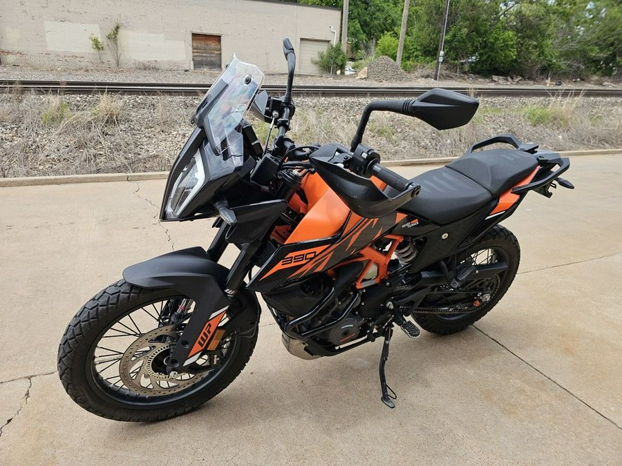 2023 KTM Adventure 390