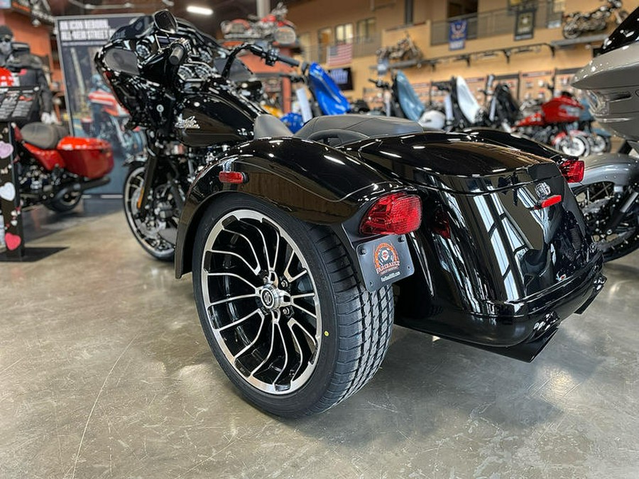 2024 Harley-Davidson® FLTRT - Road Glide® 3