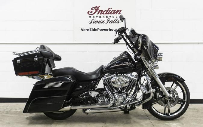 2010 Harley-Davidson® FLHR - Road King®