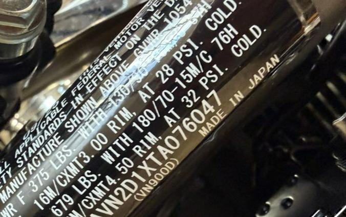 2026 Kawasaki Vulcan® 900 Classic LT