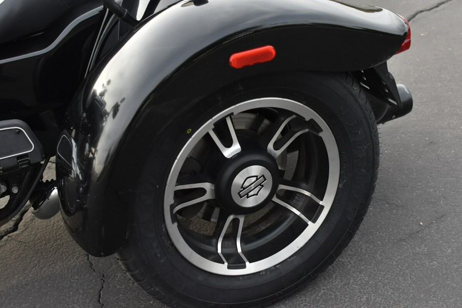 2016 Harley-Davidson Freewheeler