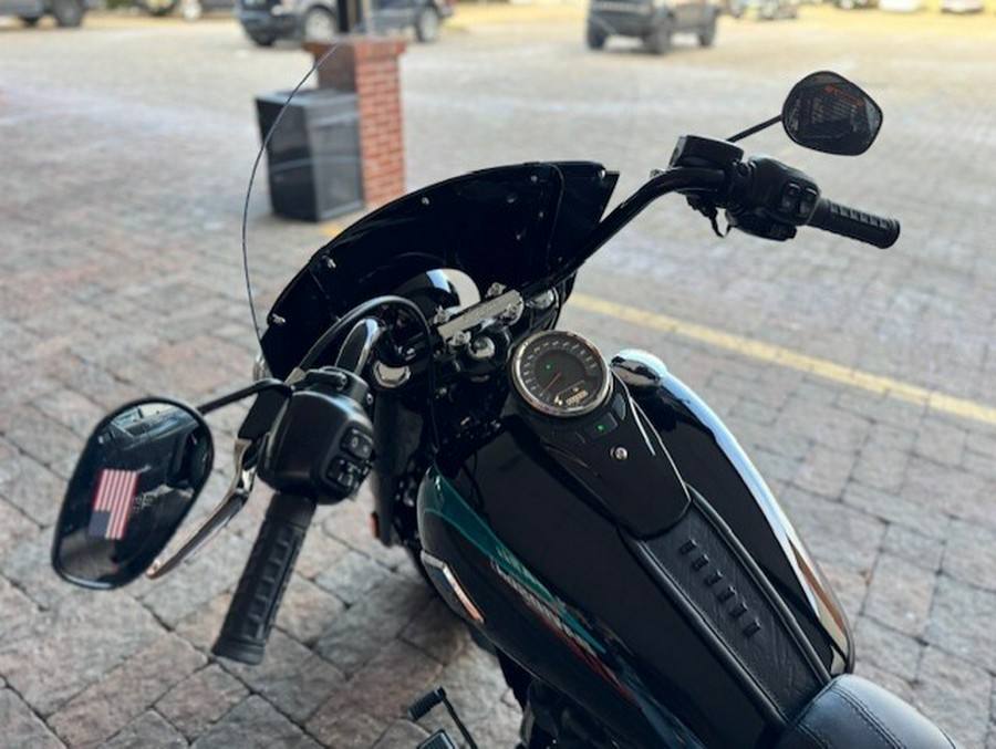 2026 Harley Davidson Heritage Classic® FLHC