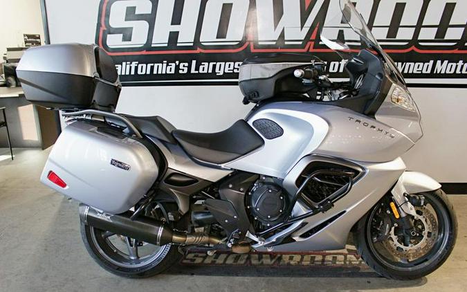 2014 Triumph Trophy SE ABS