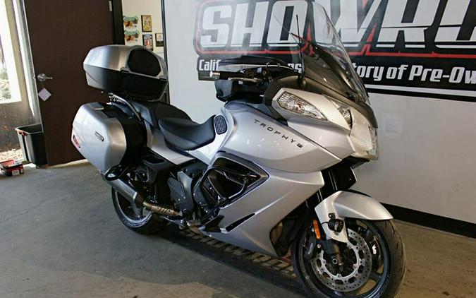 2014 Triumph Trophy SE ABS