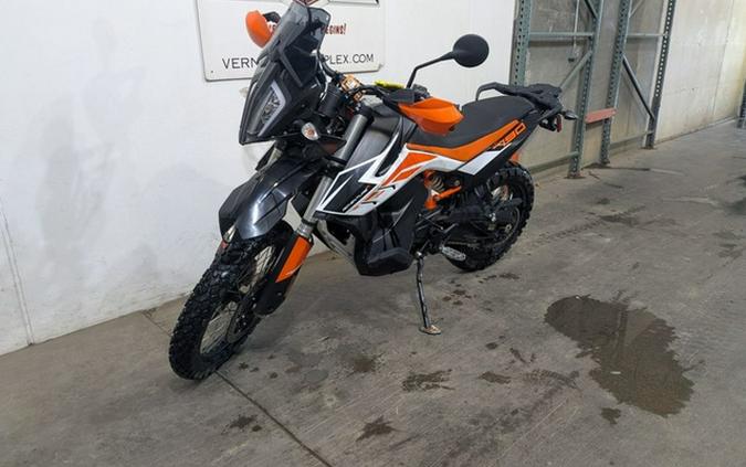 2020 KTM Adventure 790 R