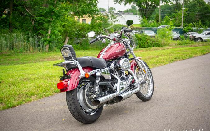 2004 Harley-Davidson® XL1200C - Sportster® 1200 Custom