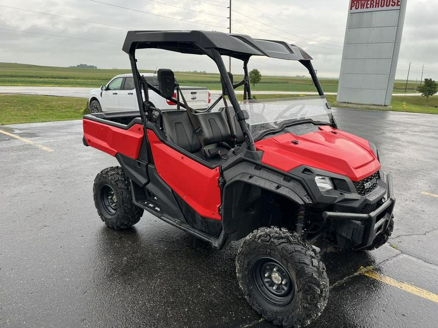 2019 Honda® Pioneer 1000 EPS