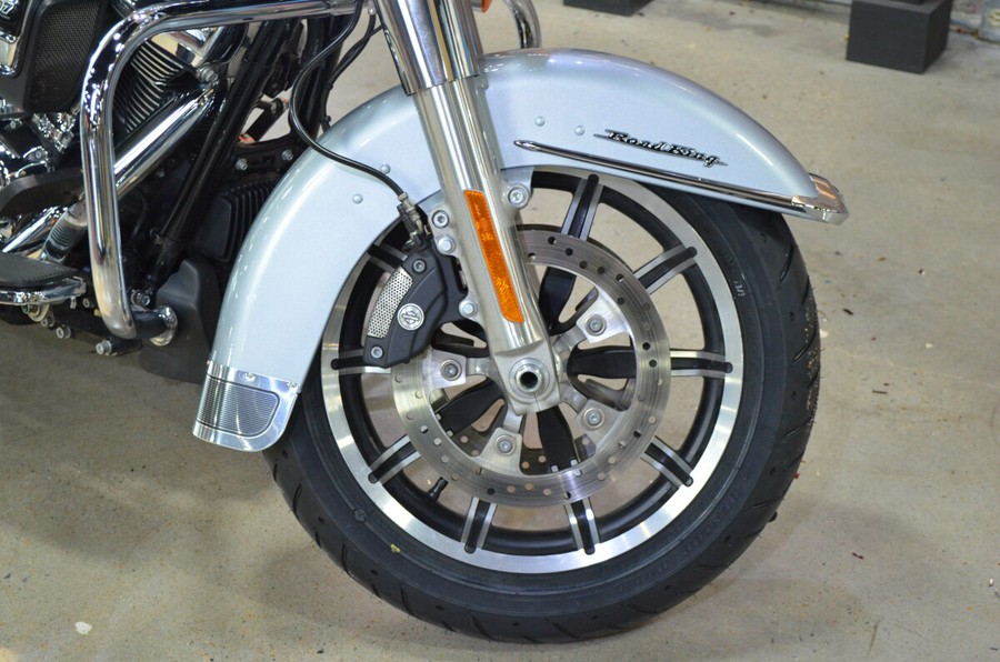 2019 Harley-Davidson Road King Barracuda Silver